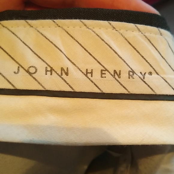 Men's Suit - Picture 5 of 7